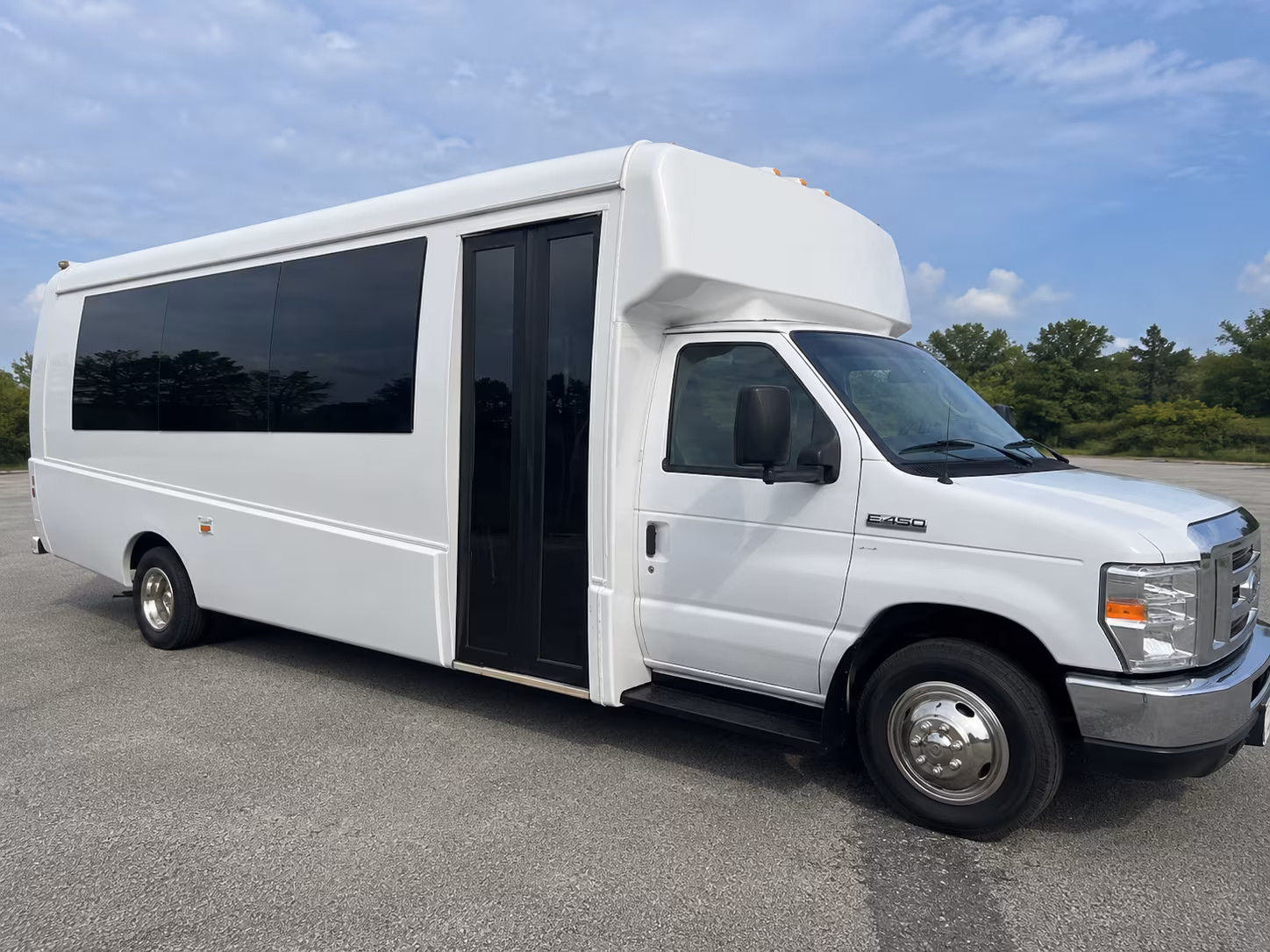Winston-Salem Birthday, Sweet 16, & Quinceañera Transportation pickup coordination