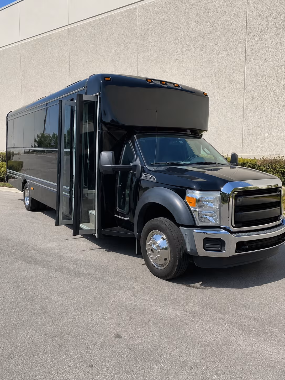 Winston-Salem Winery Tour & Pub Crawl Transportation party bus exterior