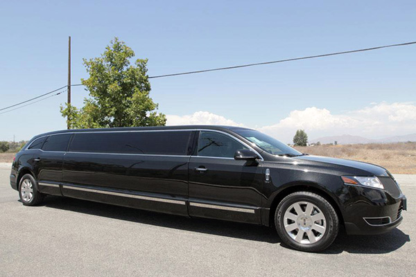 Salem-Winston 8 Passenger Limo